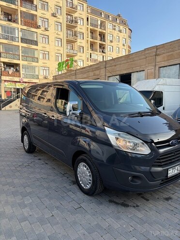 Ford Transit Custom-2