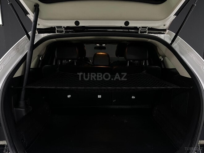 Ford Edge-11
