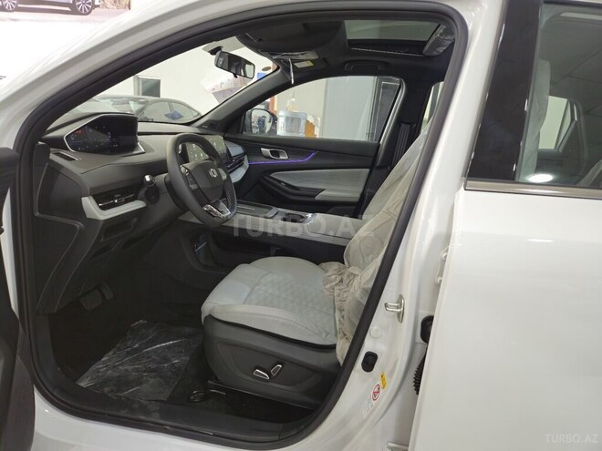 Changan Qiyuan Q05-18