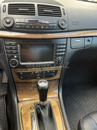 Mercedes E 220-14