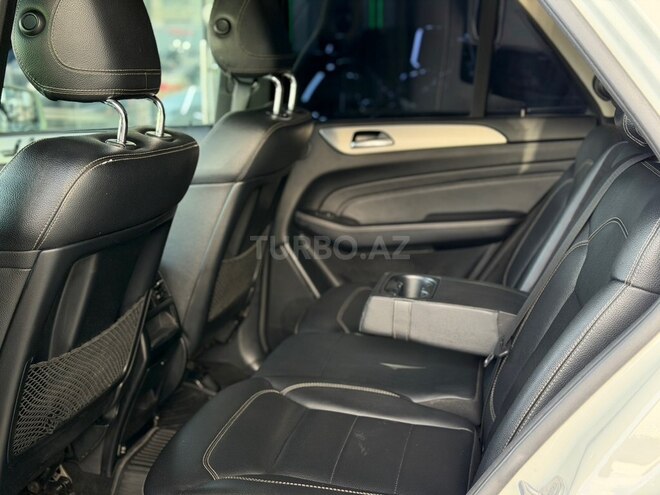 Mercedes ML 300 4MATIC-12