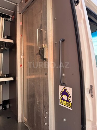 Mercedes Sprinter 515-6