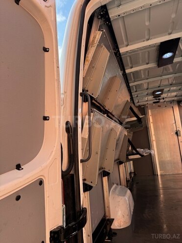 Mercedes Sprinter 515-9