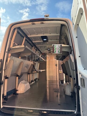 Mercedes Sprinter 515-5