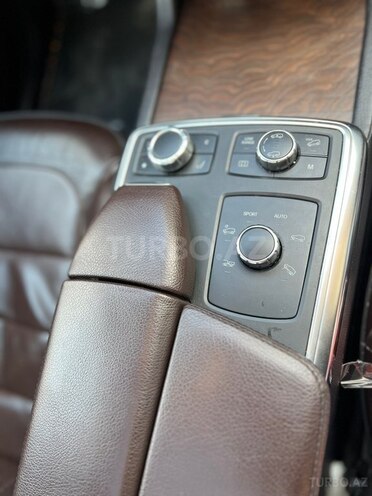 Mercedes GL 500 4MATIC 2013, 215,010 km - 4.7 l - Bakı