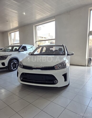 Kia Soluto-1