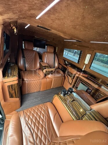 Mercedes V 250-13