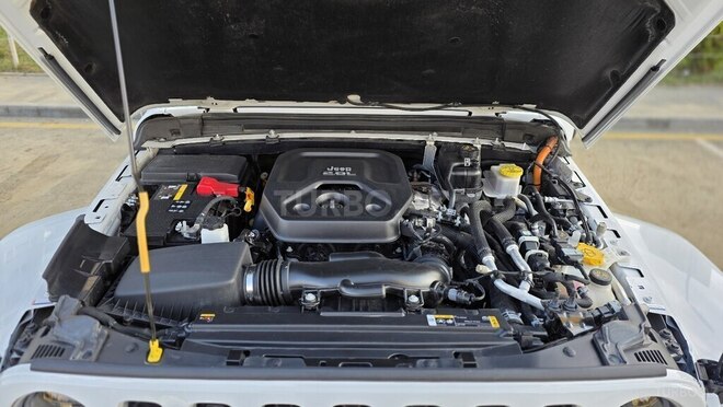 Jeep Wrangler-11