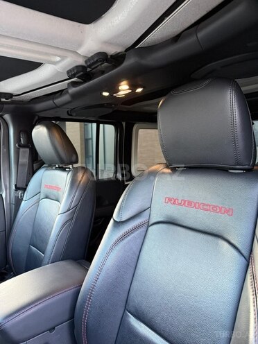Jeep Wrangler-10
