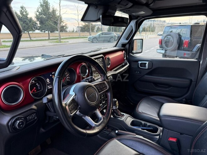 Jeep Wrangler-9