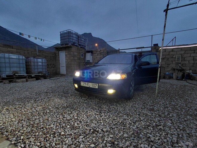 Opel Astra-2
