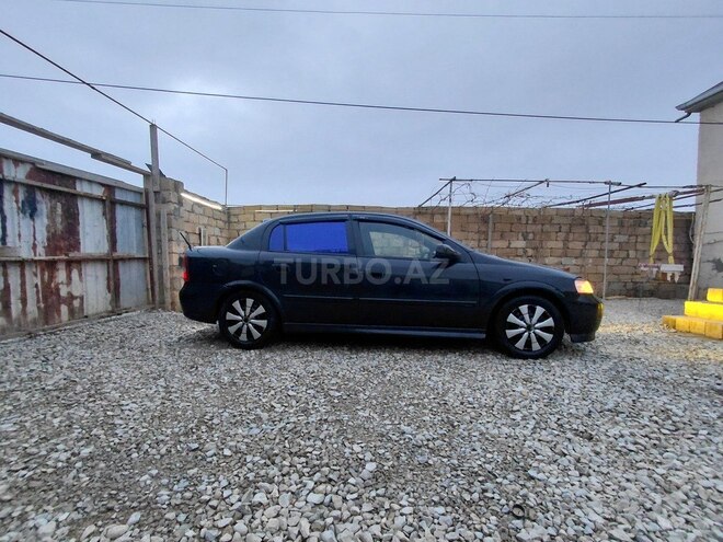 Opel Astra-3