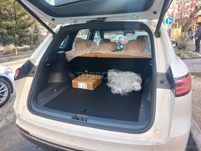 Geely Galaxy Starship 7-7