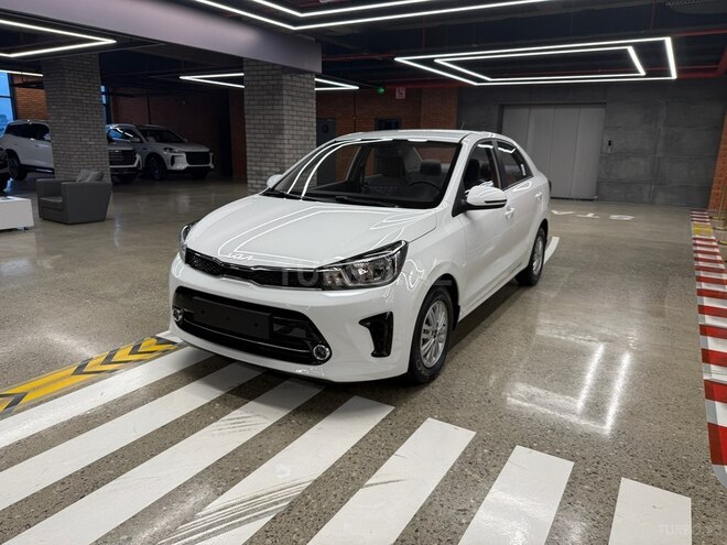 Kia Soluto-1