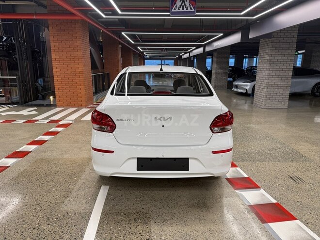 Kia Soluto-6
