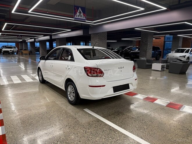 Kia Soluto-7