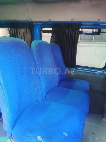 Ford Transit-6