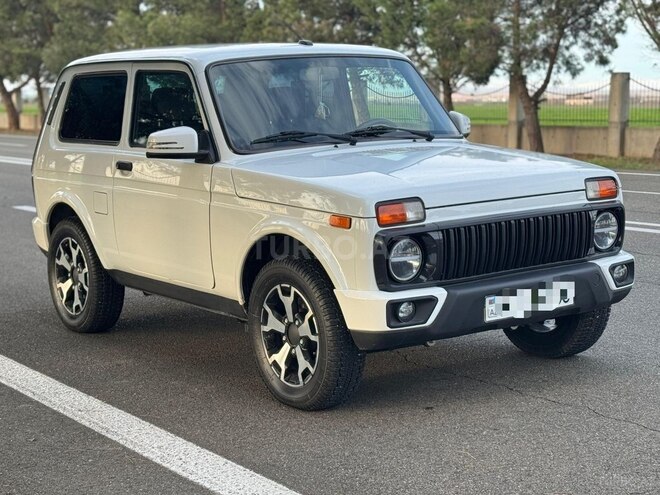 LADA (VAZ) Niva-4