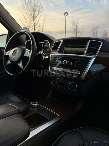 Mercedes GL 350 4MATIC 2013, 245,176 km - 3.0 l - Bakı