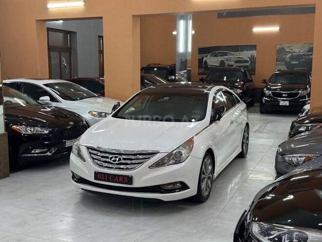 Hyundai Sonata-4