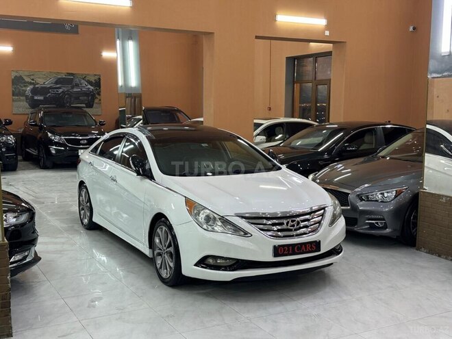Hyundai Sonata-5