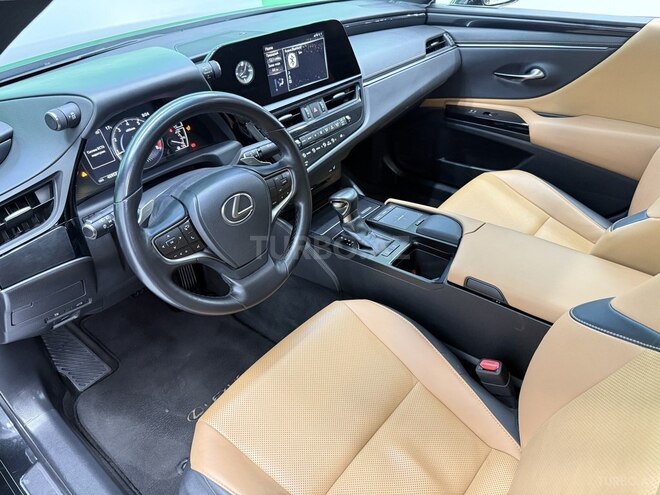 Lexus ES 200-8