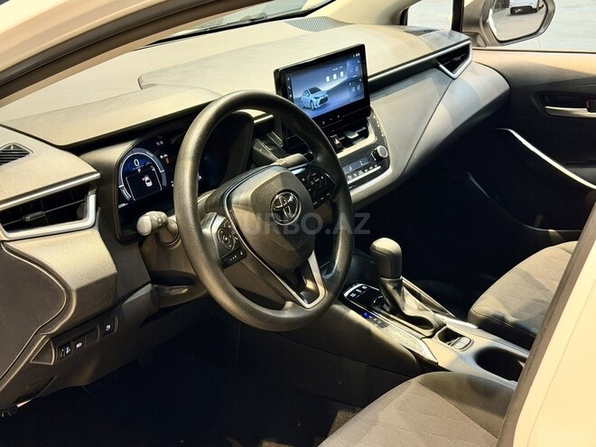 Toyota Corolla-19
