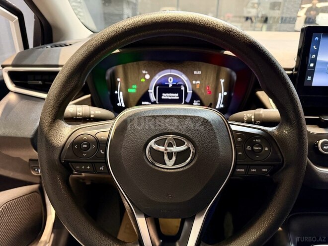 Toyota Corolla-13