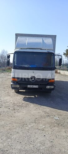 Mercedes Atego 815-1
