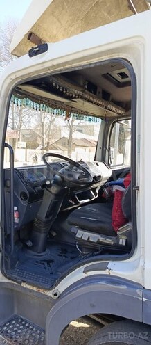 Mercedes Atego 815-8