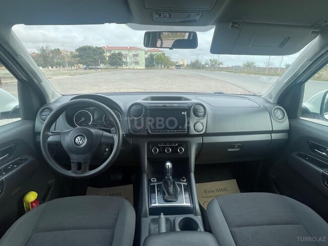 Volkswagen Amarok-8