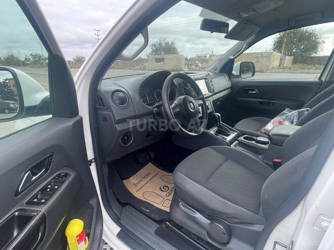 Volkswagen Amarok-10