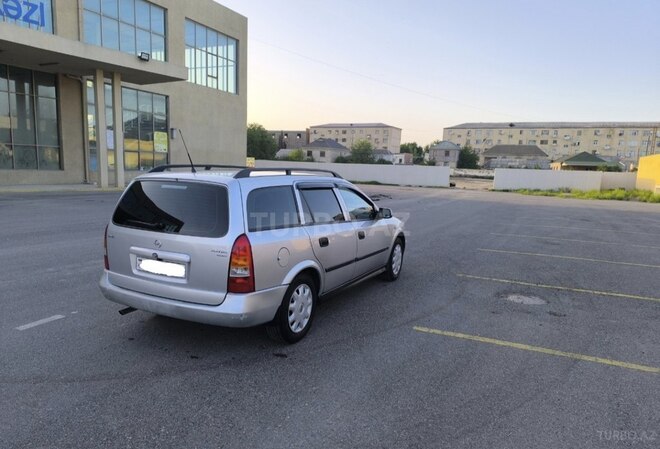 Opel Astra-7
