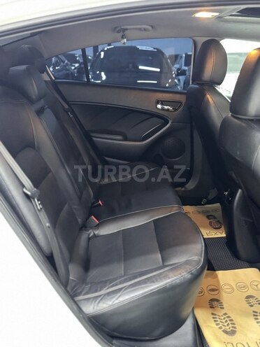Kia Cerato-21