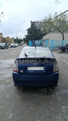 Toyota Prius-2