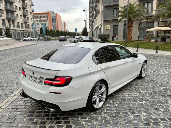 BMW 528-5