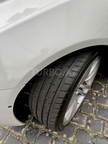 BMW 528-16