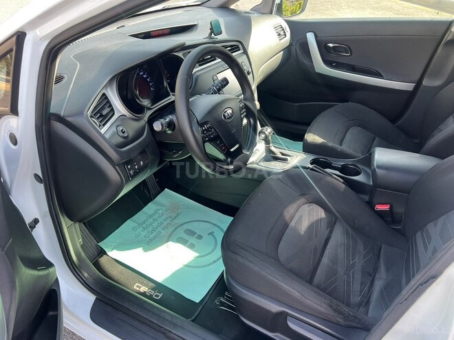 Kia Ceed SW-3