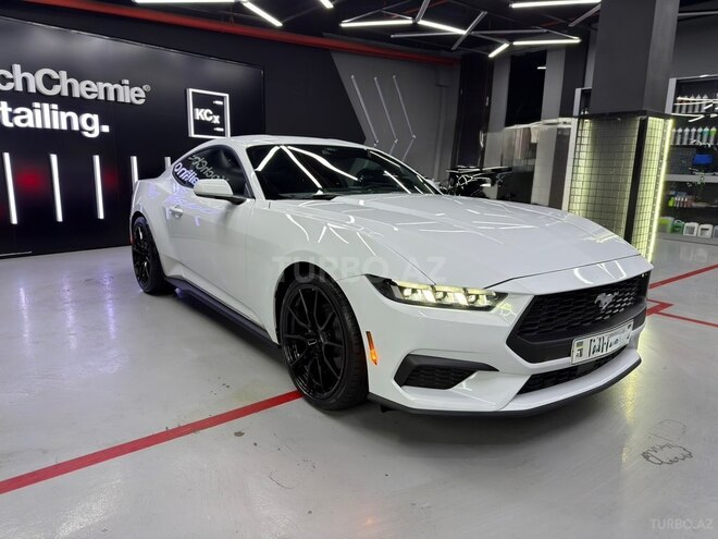 Ford Mustang-3