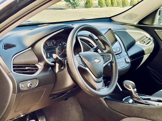 Chevrolet Malibu-2