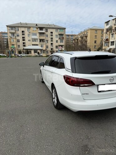 Opel Astra-6