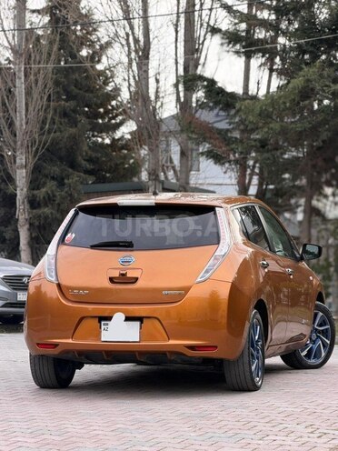 Nissan Leaf-2