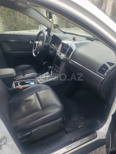 Chevrolet Captiva-11