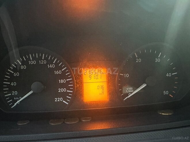 Mercedes Vito 115 CDI-9
