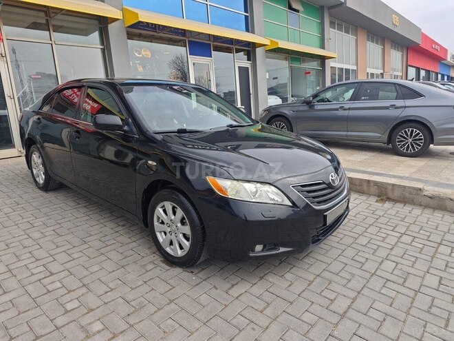 Toyota Camry-3