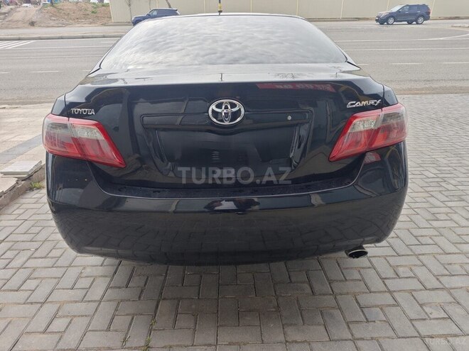 Toyota Camry-6