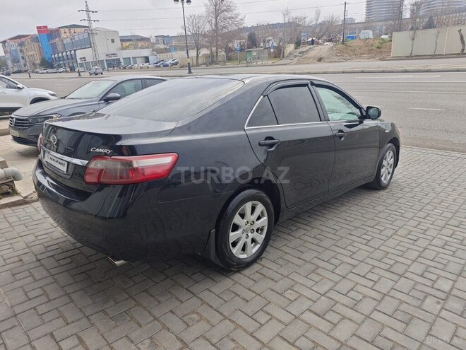 Toyota Camry-5