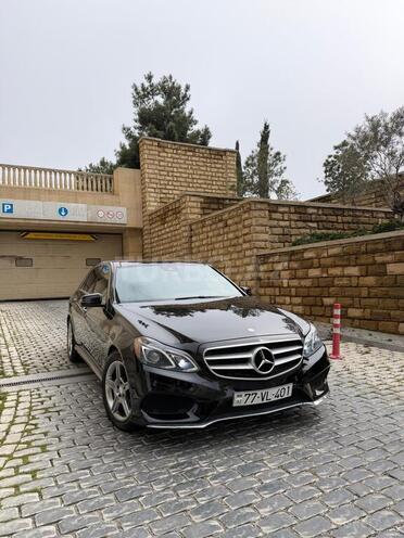 Mercedes E 250 4MATIC-3