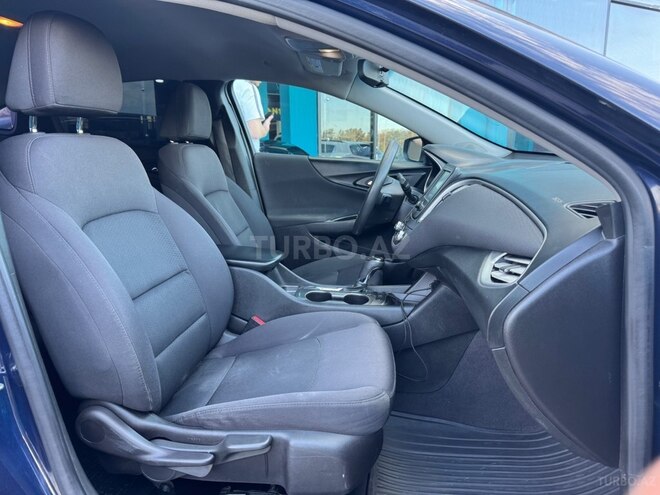 Chevrolet Malibu-11
