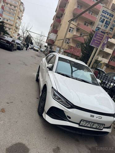 BYD e2-3